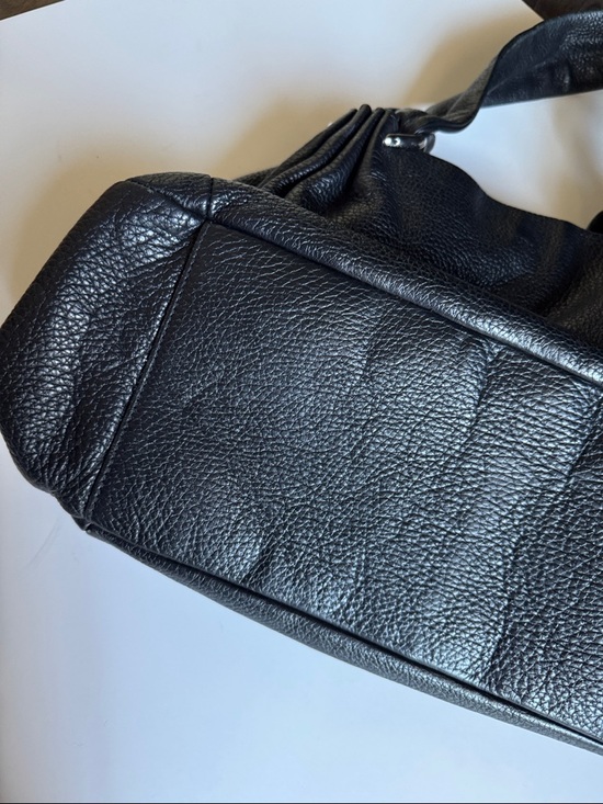 Furla Black Leather Gathered Shoulder Bag with Silver Rings - Picture 5 of 7